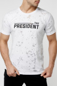 Оптом Мужская футболка с надпесью белого цвета 221038Bl в Казани