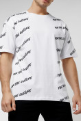 Оптом Мужская футболка с надписью белого цвета 221085Bl в Казани, фото 4