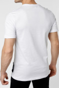 Оптом Мужская футболка с надписью белого цвета 221109Bl в Казани, фото 4