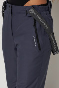 Оптом Полукомбинезон брюки горнолыжные женские темно-серого цвета 2221TC в Екатеринбурге, фото 10