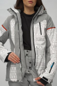 Оптом Горнолыжная куртка женская зимняя великан белого цвета 2272-1Bl в  Красноярске, фото 8