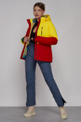 Оптом Горнолыжная куртка женская зимняя желтого цвета 2302-1J в Казани, фото 14