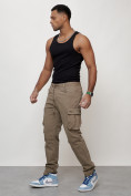 Оптом Джинсы карго мужские с накладными карманами бежевого цвета 2401B в Уфе, фото 6