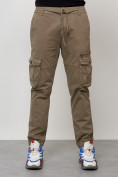 Оптом Джинсы карго мужские с накладными карманами бежевого цвета 2402B в Казани, фото 5