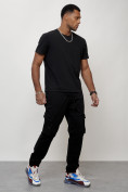 Оптом Джинсы карго мужские с накладными карманами черного цвета 2413Ch в Волгоградке, фото 11