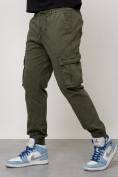 Оптом Джинсы карго мужские с накладными карманами цвета хаки 2413Kh в Ульяновске, фото 4