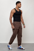 Оптом Джинсы карго мужские с накладными карманами коричневого цвета 2417K, фото 9