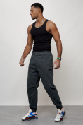 Оптом Джинсы карго мужские с накладными карманами темно-серого цвета 2419TC в Перми, фото 2