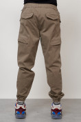 Оптом Джинсы карго мужские с накладными карманами бежевого цвета 2420B во Владивостоке, фото 8
