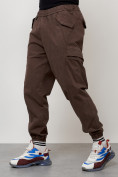 Оптом Джинсы карго мужские с накладными карманами коричневого цвета 2420K, фото 5