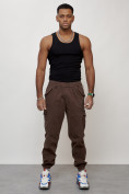 Оптом Джинсы карго мужские с накладными карманами коричневого цвета 2420K, фото 8