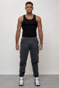 Оптом Джинсы карго мужские с накладными карманами темно-серого цвета 2420TC