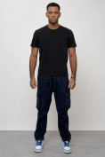 Оптом Джинсы карго мужские с накладными карманами темно-синего цвета 2421TS