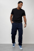 Оптом Джинсы карго мужские с накладными карманами темно-синего цвета 2421TS в Астане, фото 9