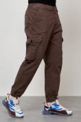 Оптом Джинсы карго мужские с накладными карманами коричневого цвета 2422K, фото 3