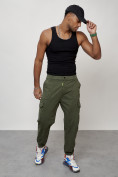 Оптом Джинсы карго мужские с накладными карманами цвета хаки 2422Kh в Самаре, фото 11