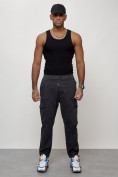 Оптом Джинсы карго мужские с накладными карманами темно-серого цвета 2422TC