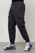Оптом Джинсы карго мужские с накладными карманами темно-серого цвета 2422TC в Челябинске, фото 6