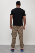 Оптом Джинсы карго мужские с накладными карманами бежевого цвета 2423B в Астане, фото 12