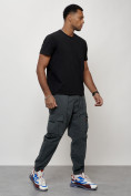Оптом Джинсы карго мужские с накладными карманами темно-серого цвета 2423TC в Волгоградке, фото 5