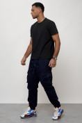 Оптом Джинсы карго мужские с накладными карманами темно-синего цвета 2423TS, фото 8