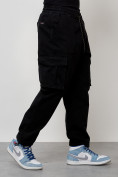 Оптом Джинсы карго мужские с накладными карманами черного цвета 2424Ch в Екатеринбурге, фото 7