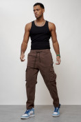 Оптом Джинсы карго мужские с накладными карманами коричневого цвета 2424K, фото 9