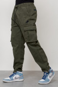 Оптом Джинсы карго мужские с накладными карманами цвета хаки 2424Kh в Санкт-Петербурге, фото 6
