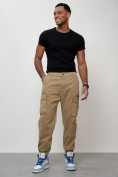 Оптом Джинсы карго мужские с накладными карманами бежевого цвета 2425B в Сочи, фото 10