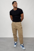 Оптом Джинсы карго мужские с накладными карманами бежевого цвета 2425B в Волгоградке, фото 11
