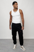 Оптом Джинсы карго мужские с накладными карманами черного цвета 2425Ch в Волгоградке, фото 11