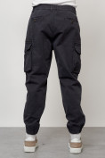 Оптом Джинсы карго мужские с накладными карманами темно-серого цвета 2425TC в Омске, фото 6