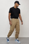 Оптом Джинсы карго мужские с накладными карманами бежевого цвета 2426B в Волгоградке, фото 11