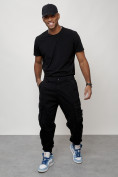Оптом Джинсы карго мужские с накладными карманами черного цвета 2426Ch в Астане, фото 8
