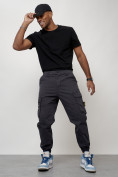 Оптом Джинсы карго мужские с накладными карманами темно-серого цвета 2426TC, фото 2