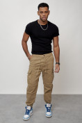 Оптом Джинсы карго мужские с накладными карманами бежевого цвета 2427B в Уфе, фото 11