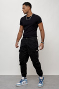 Оптом Джинсы карго мужские с накладными карманами черного цвета 2427Ch в Кемерово, фото 2