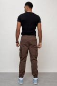 Оптом Джинсы карго мужские с накладными карманами коричневого цвета 2427K, фото 11