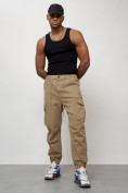 Оптом Джинсы карго мужские с накладными карманами бежевого цвета 2428B