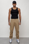 Оптом Джинсы карго мужские с накладными карманами бежевого цвета 2428B в Волгоградке, фото 9