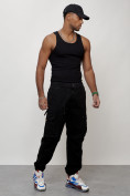 Оптом Джинсы карго мужские с накладными карманами черного цвета 2428Ch в Волгоградке, фото 3