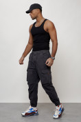 Оптом Джинсы карго мужские с накладными карманами темно-серого цвета 2428TC в Перми, фото 10