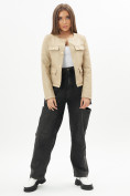 Оптом Короткая кожаная куртка женская бежевого цвета 245B, фото 4