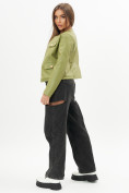 Оптом Короткая кожаная куртка женская зеленого цвета 245Z в Казани, фото 6