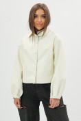 Оптом Короткая кожаная куртка женская белого цвета 246Bl в Казани, фото 9