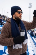 Оптом Толстовка мужская плюшевая с капюшоном на флисовой подкладке коричневого цвета 2627-1K, фото 8