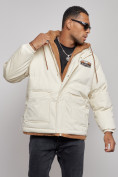 Оптом Плюшевая куртка мужская с капюшоном молодежная бежевого цвета 28117B в Омске, фото 8