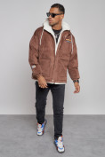 Оптом Плюшевая куртка мужская с капюшоном молодежная коричневого цвета 28117K, фото 11