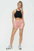 Оптом Спортивные шорты женские розового цвета 3006R в Волгоградке, фото 2