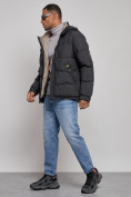 Оптом Куртка спортивная болоньевая мужская зимняя с капюшоном черного цвета 3111Ch в Самаре, фото 2